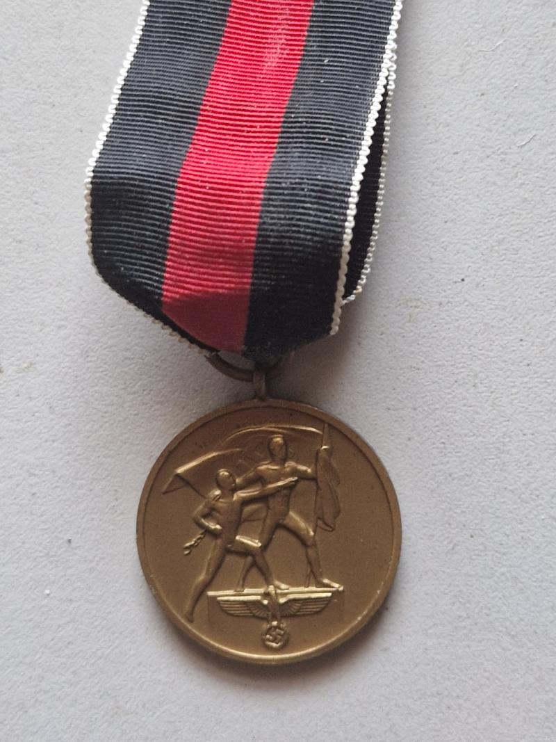 1st October Medal 1938