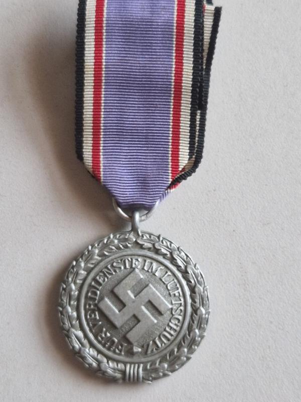 Luftschutz Medal 2nd Class