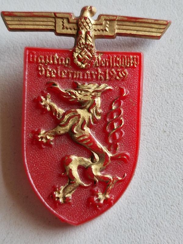 Day Badge