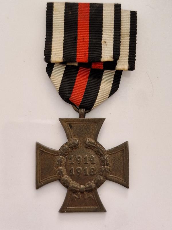 1914-18 Front Fighters Cross w/o Swords