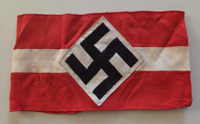 HJ Armband with Label