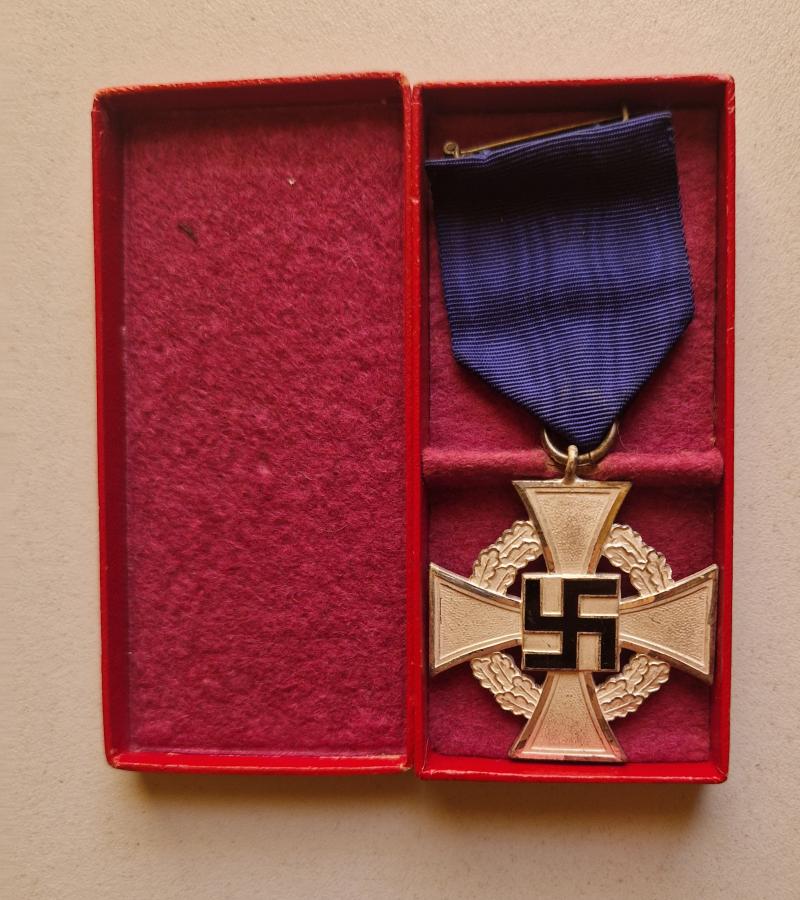 Boxed 25 Year Faithful Service Cross