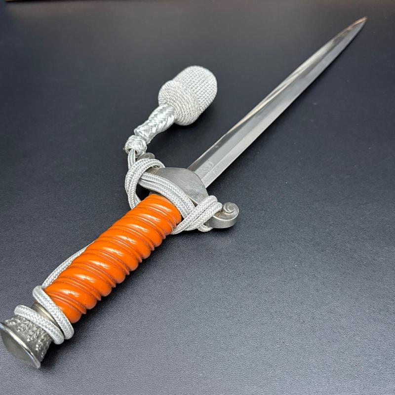 Extra Pictures of Army Dagger and Brocade Belt and Buckle Display Set