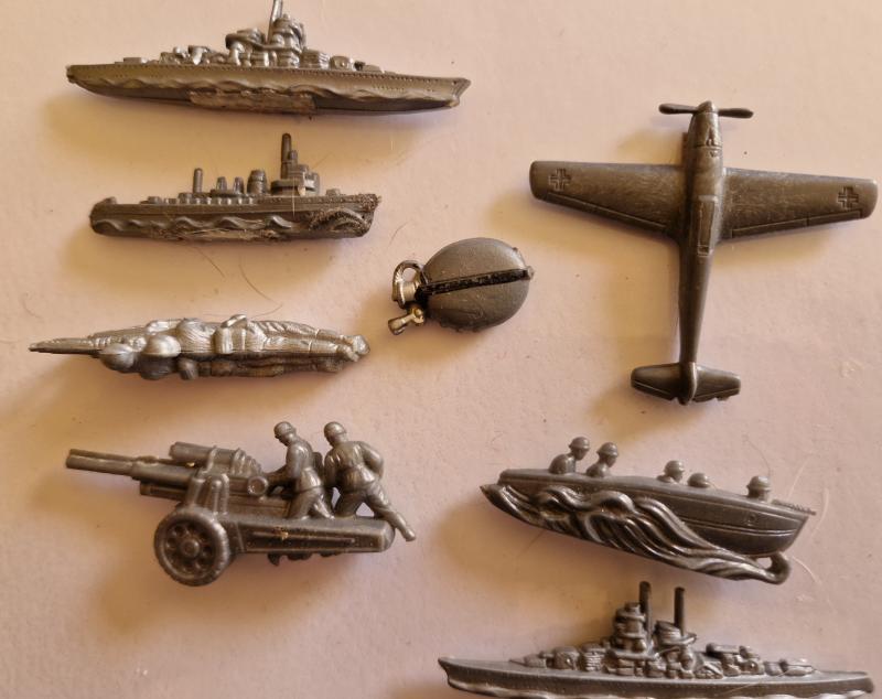 Group of German Ww2 Plastic Donation Items