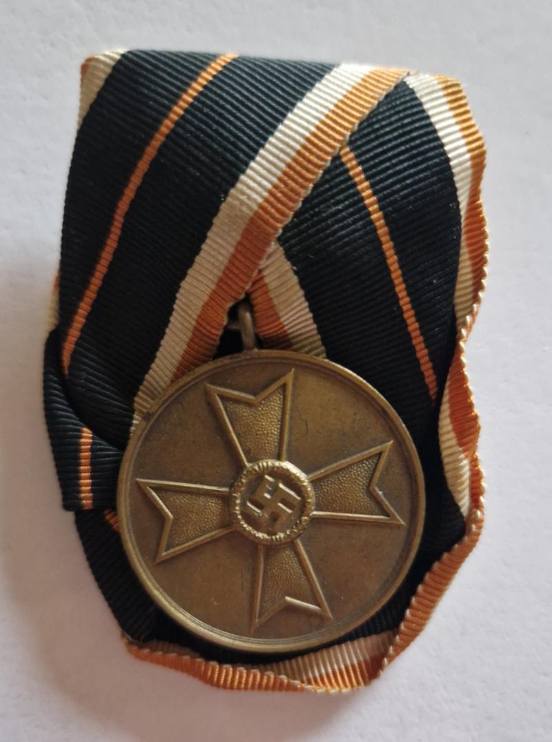 War Merit Medal  Court Mounted