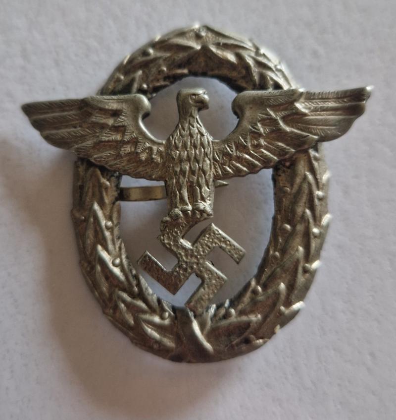 1st Type Police Cap Badge