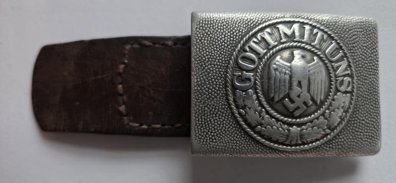 Arm6 Ali Buckle with leather Fob