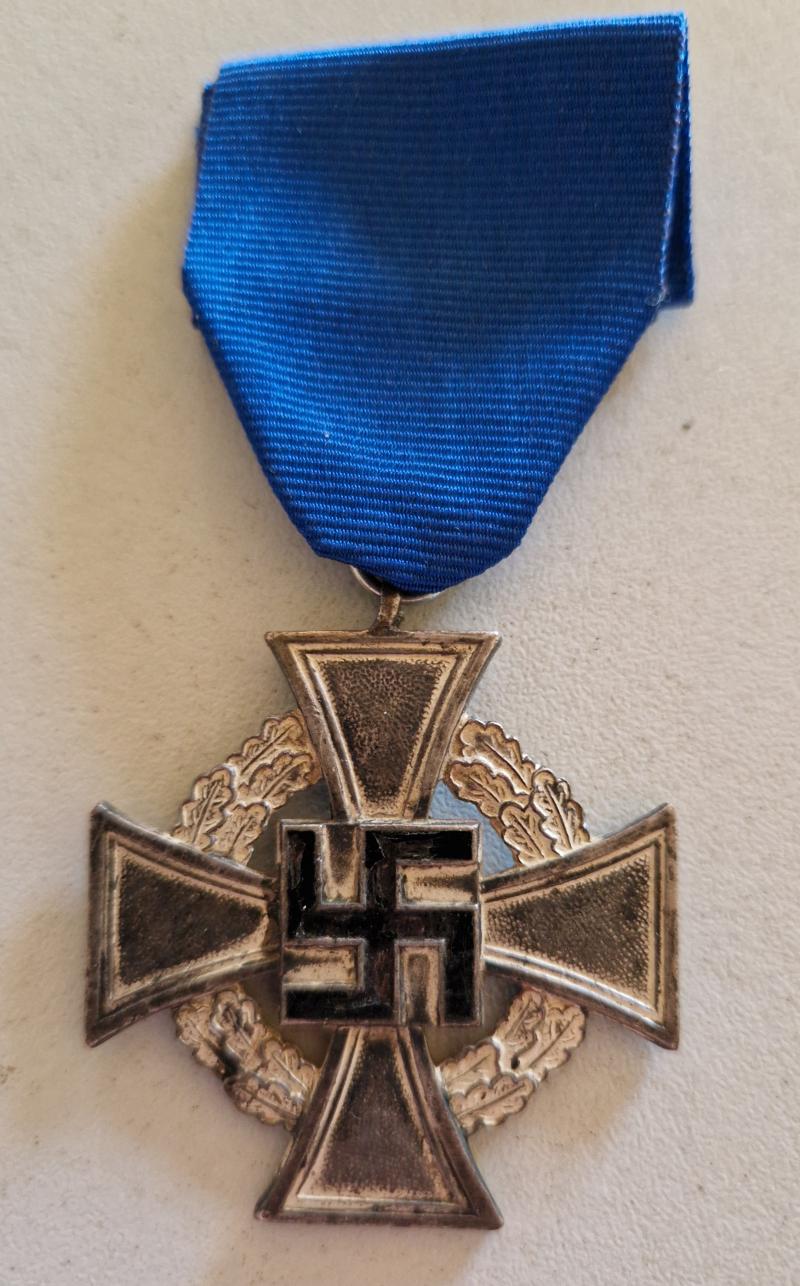 25 Year Faithful Service Cross