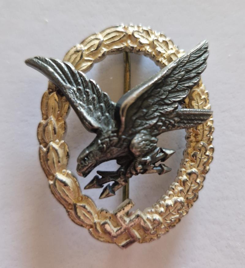 Luftwaffe Air Gunner Radio Opp Badge