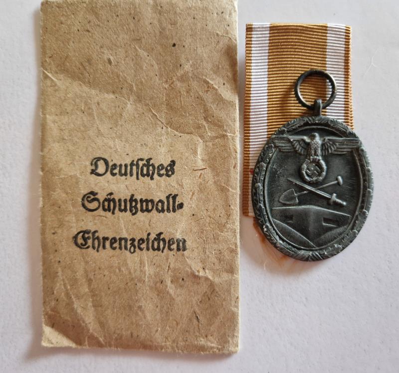 West Wall Medal with Issue Pack.