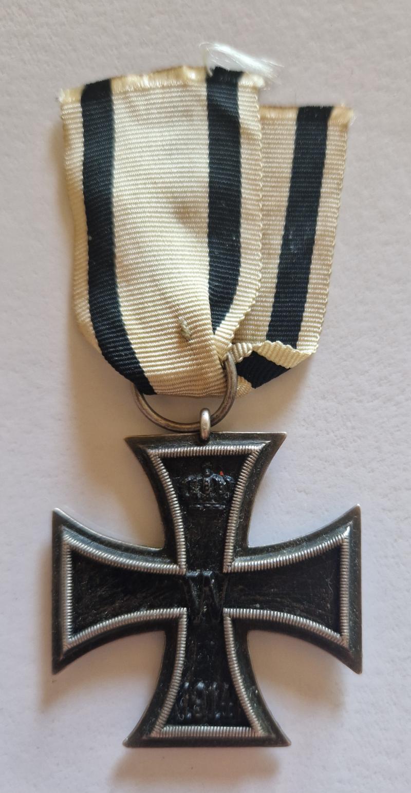 Iron Cross 2nd Class 1914 ring stamped z
