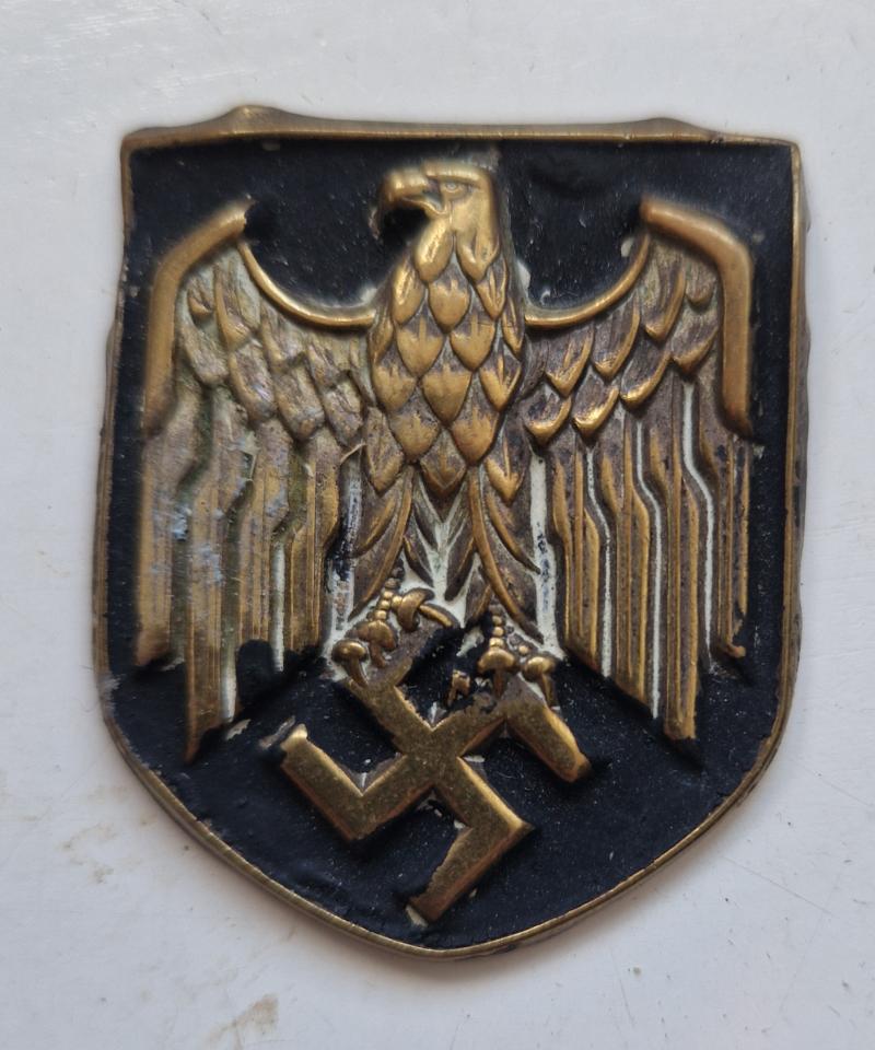 Pith Helmet Shield