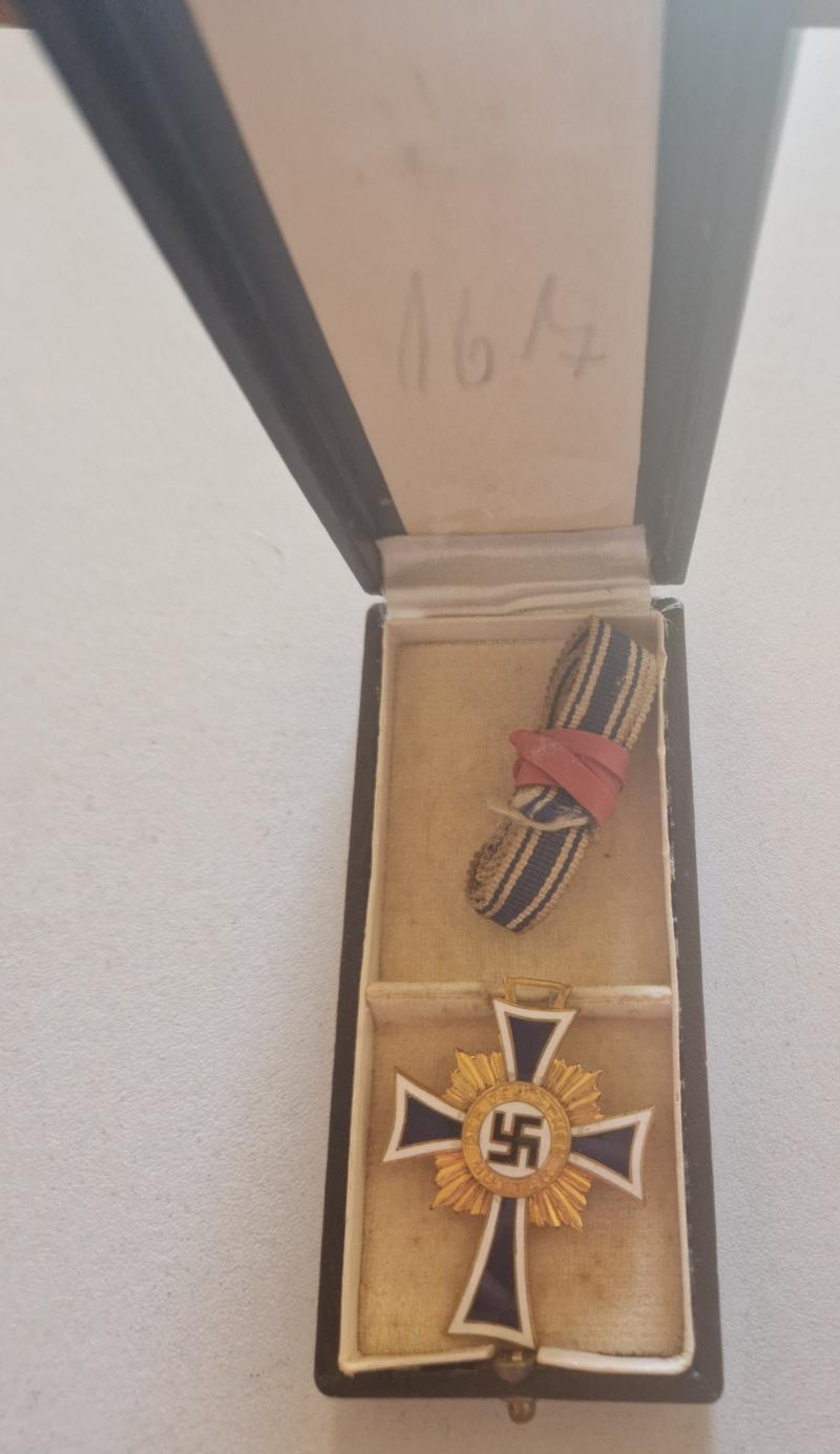 Mothers Cross in Gold Boxed
