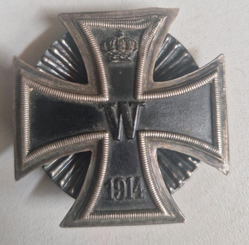 Iron Cross 1st Class 1914 Screwback 800 Silver
